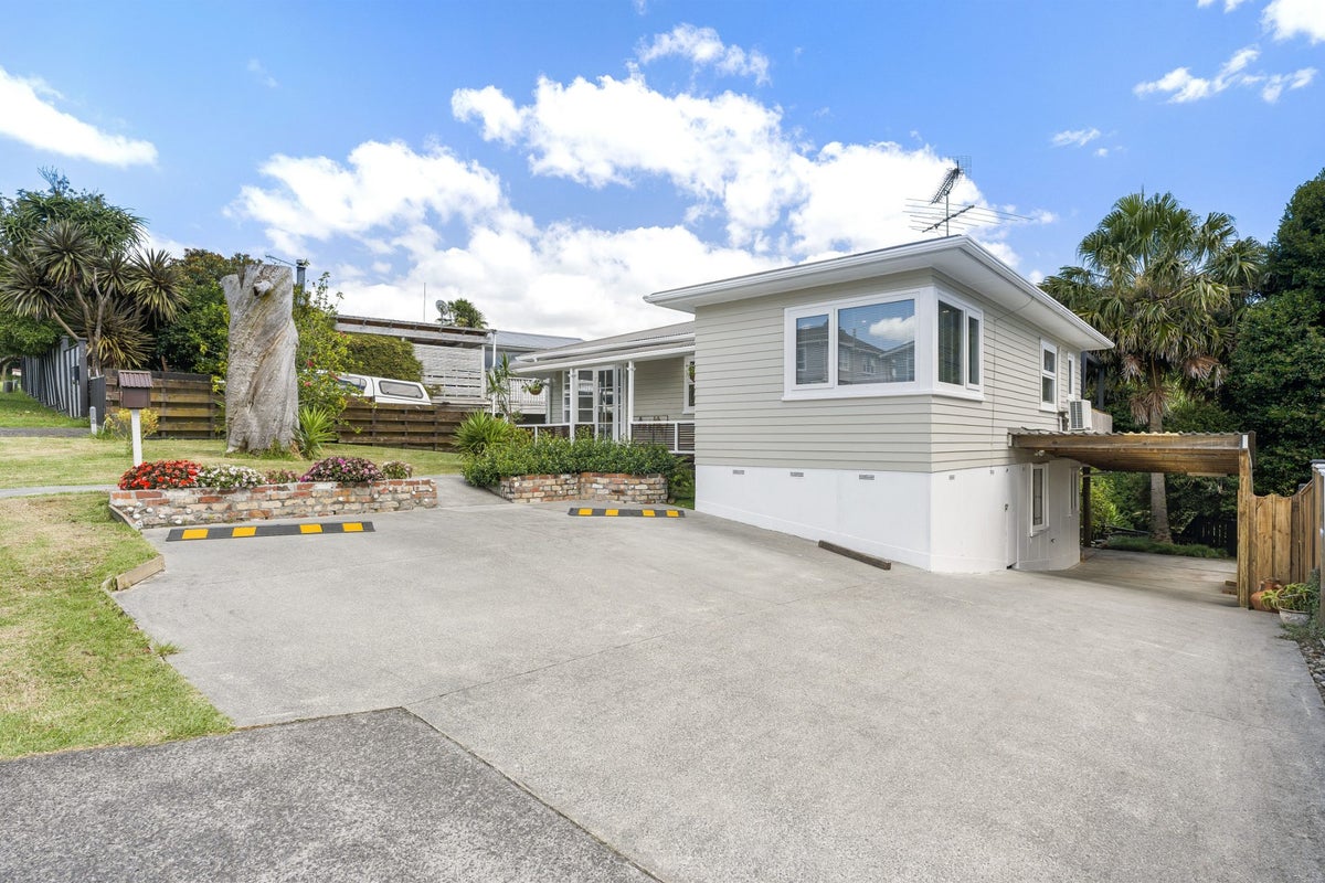 38 Paramu Avenue, Birkdale, Auckland - Carousel 1