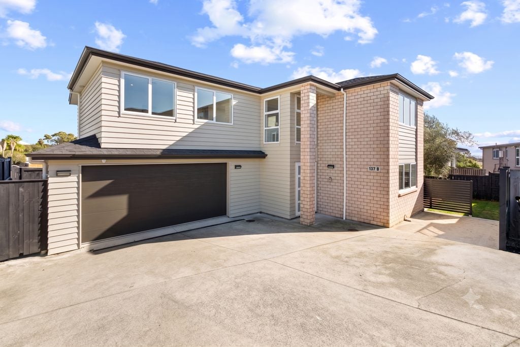 137B RIDGE ROAD, Howick, Auckland - Carousel 1