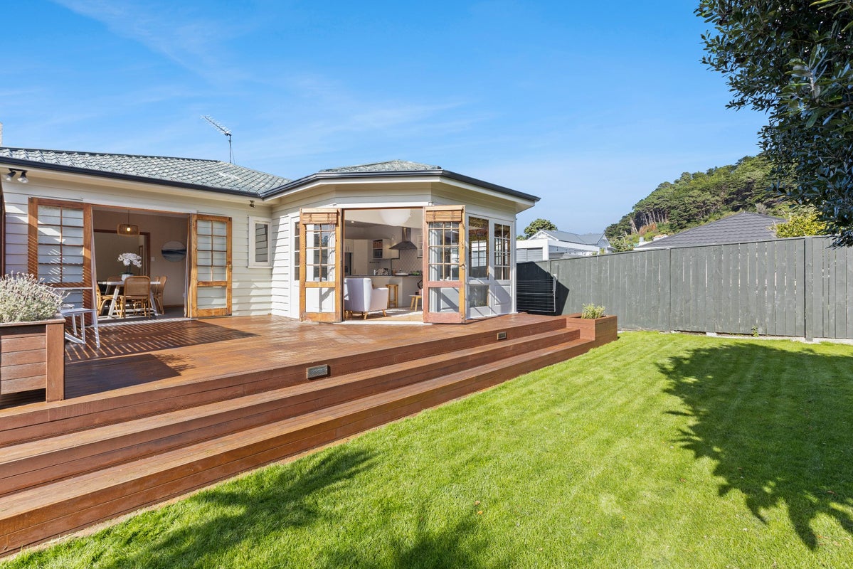 58 Inglis Street, Seatoun, Wellington - Carousel 1