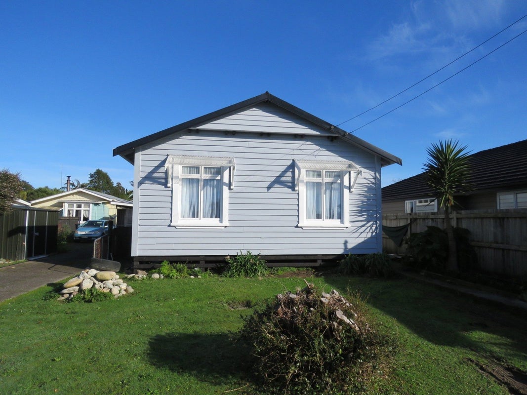 78A Romilly Street, Westport, Westport - Carousel 1