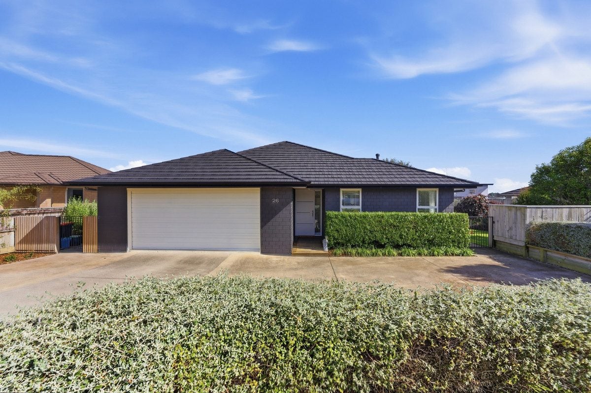 26 Jules Crescent, Bell Block, New Plymouth - Carousel 2