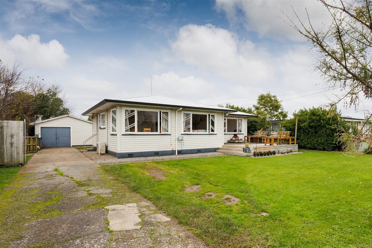 30 Main Street, Marton, Marton - Carousel 1