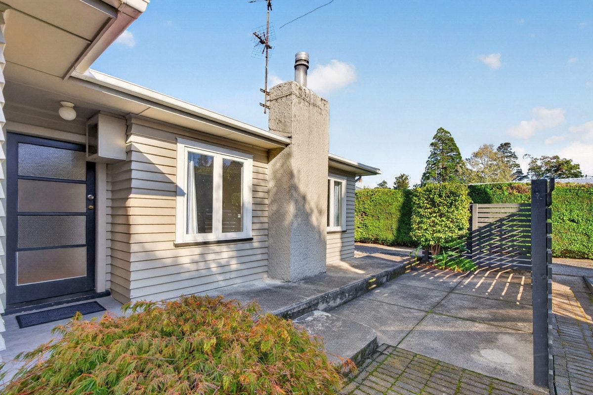 33 Hillcrest Street, Solway, Masterton - Carousel 2