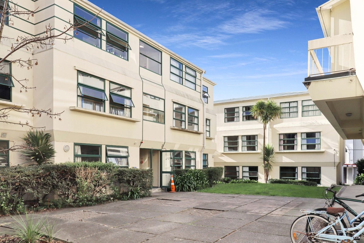 26/22 Sussex Street, Mount Cook, Wellington - Carousel 15