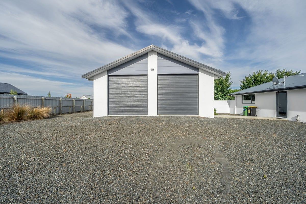 7 Majestic Chance, Seaward Bush, Invercargill - Carousel 27