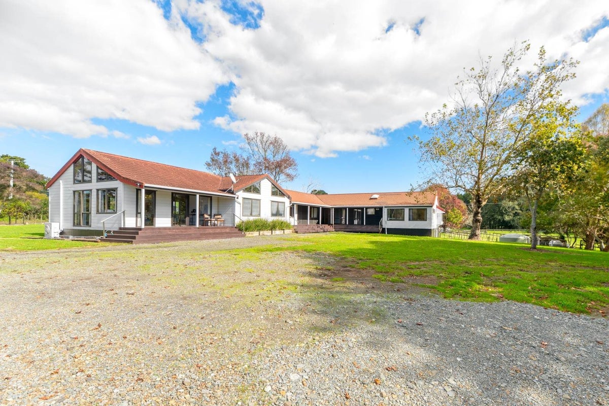 10 Taha Road, Waimauku, Waimauku - Carousel 2