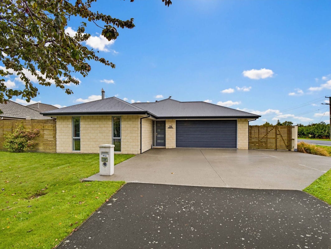 29 Bridge Street, Southbridge, Southbridge - Carousel 2