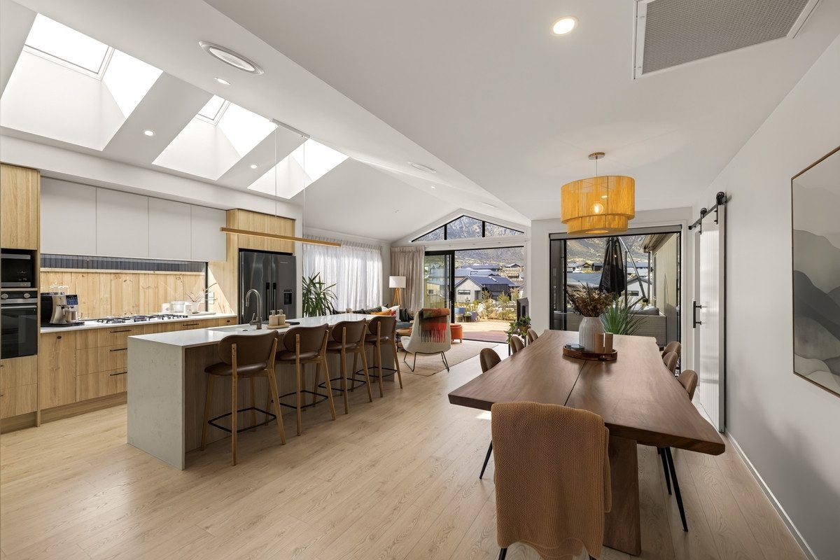 7 Grain Close, Jacks Point, Queenstown - Carousel 2