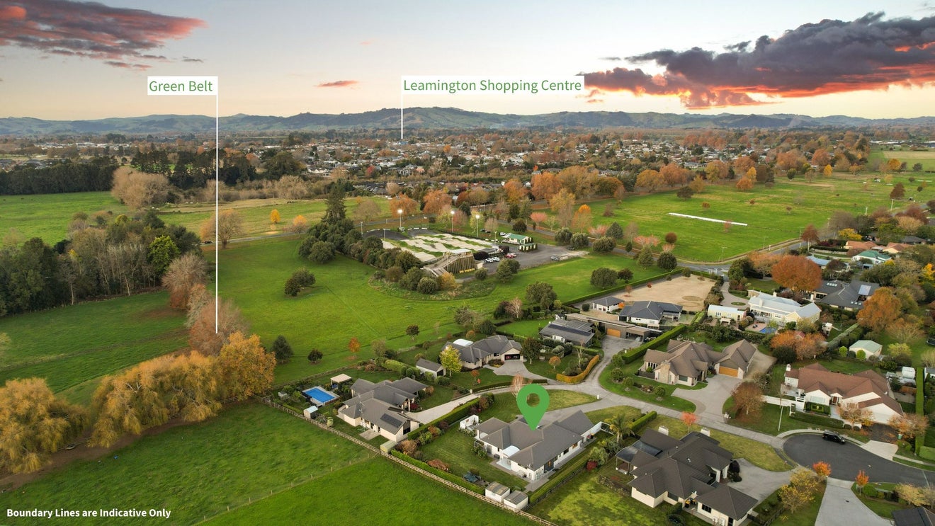 19 Shadbolt Drive, Leamington, Cambridge - Carousel 25