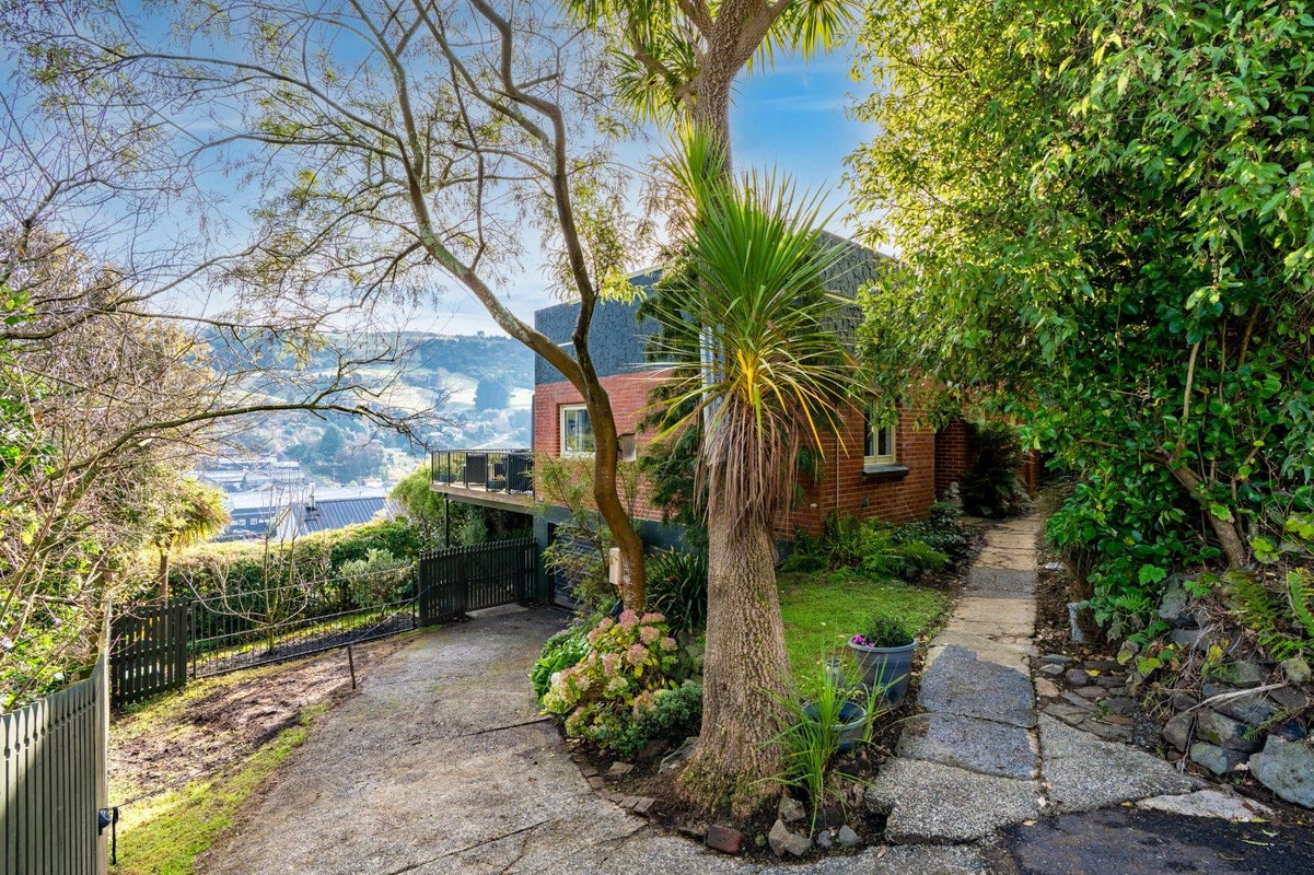 7 Cardigan Street, North East Valley, Dunedin - Carousel 17