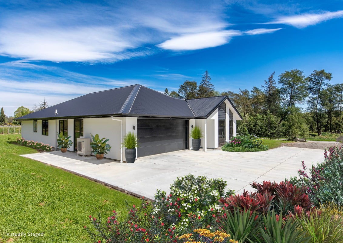 276 Mount Herbert Road, Waipukurau - Carousel 1