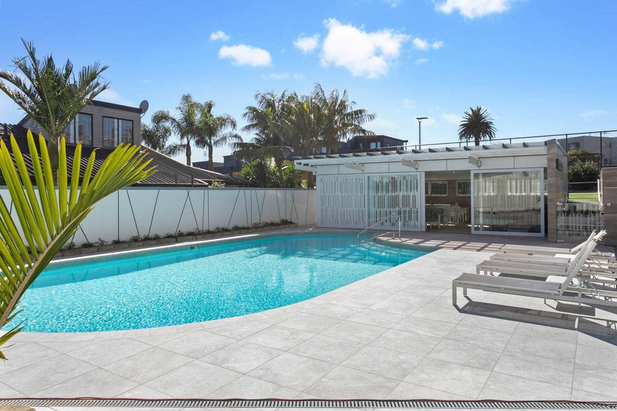 4/97 Jervois Road, Herne Bay, Auckland - Carousel 2