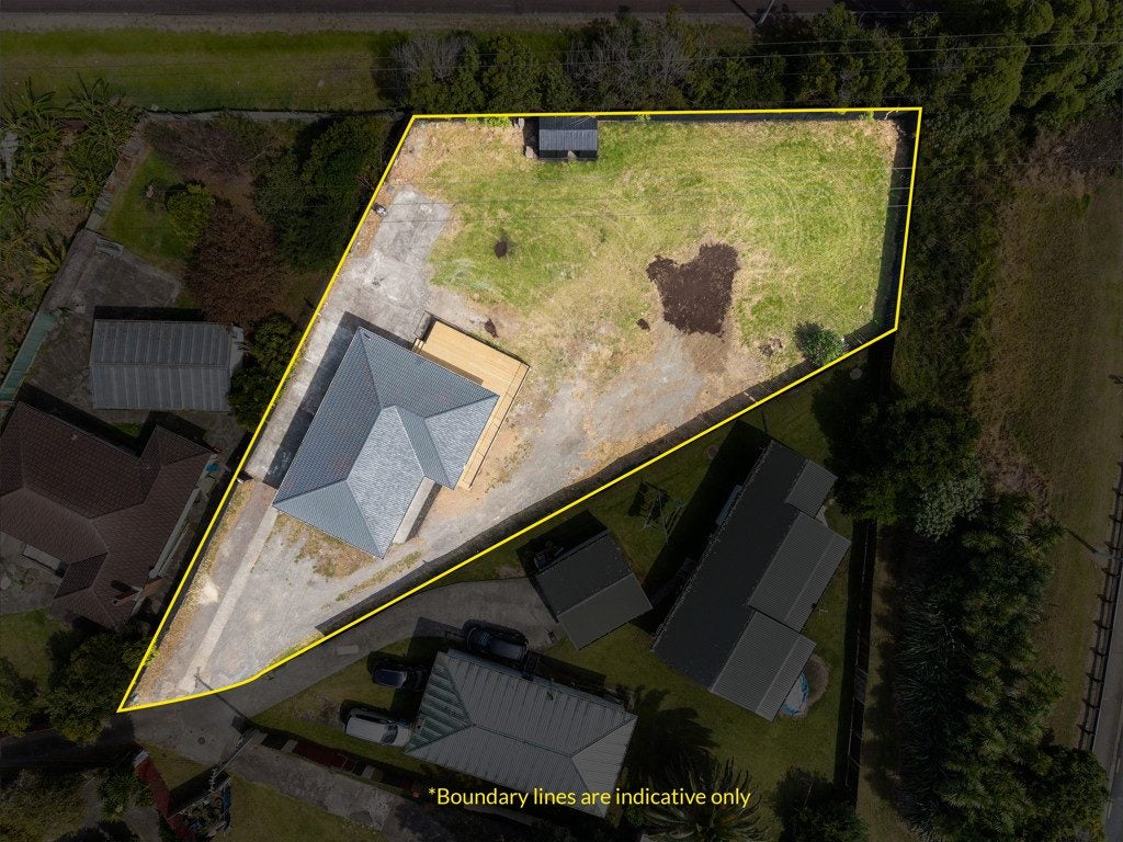 10 Lynn Place, Otara, Auckland - Carousel 13