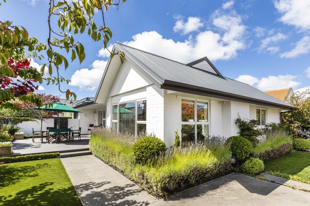 90 Winchester Street, Merivale, Christchurch - Carousel 1