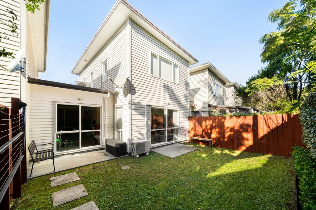 34H Arawa Street, New Lynn, Auckland - Carousel 2