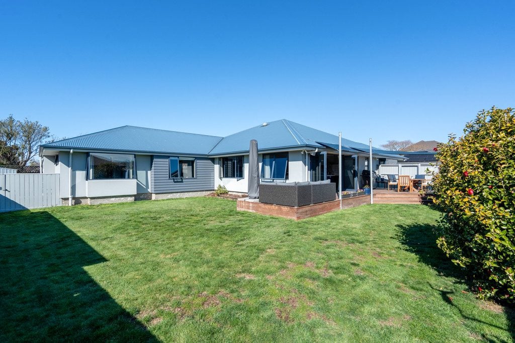 2 Mullion Lane, Burwood, Christchurch - Carousel 1