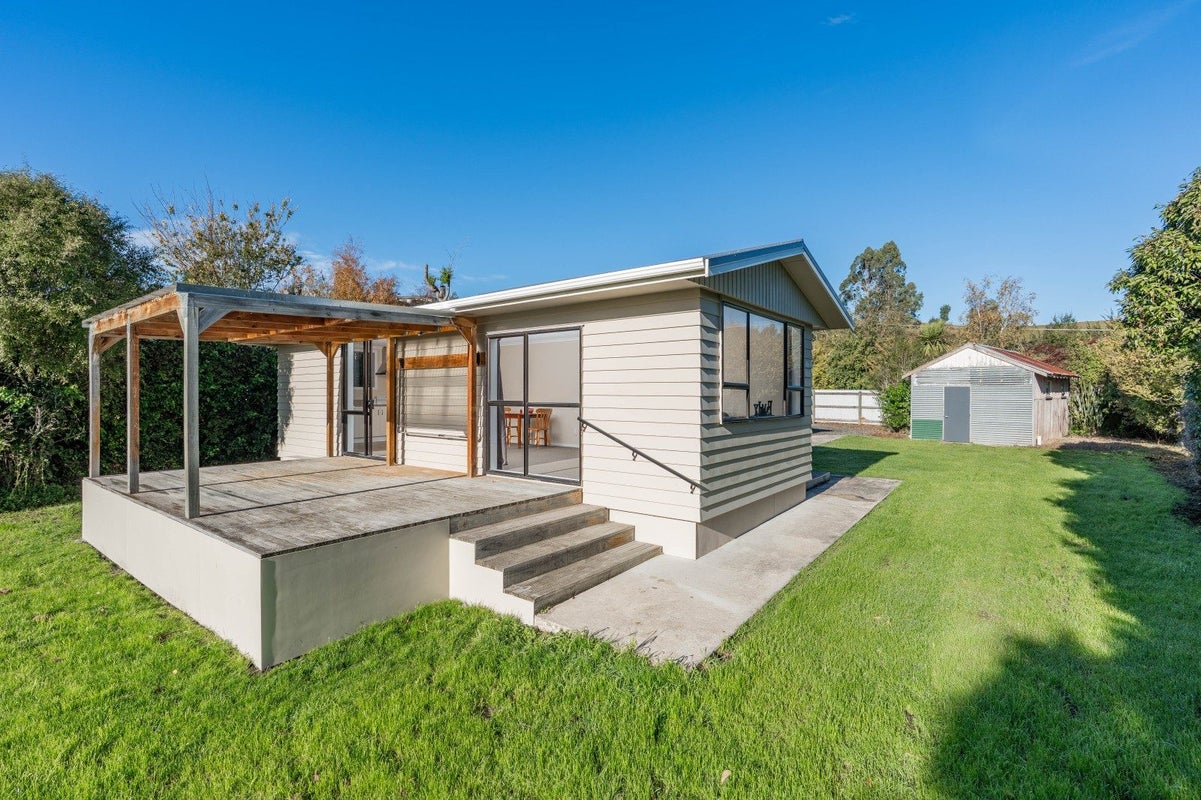5 Castle Street, Waihola, Milton - Carousel 2