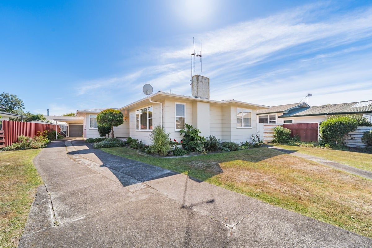 145 Tremaine Avenue, Westbrook, Palmerston North - Carousel 1