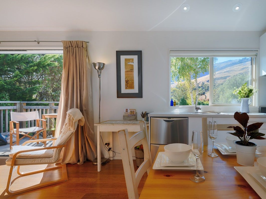 15 Port Hills Road, Heathcote Valley, Christchurch - Carousel 2