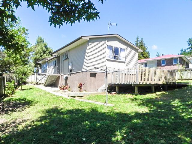 46 Speargrass Grove, Timberlea, Upper Hutt - Carousel 2