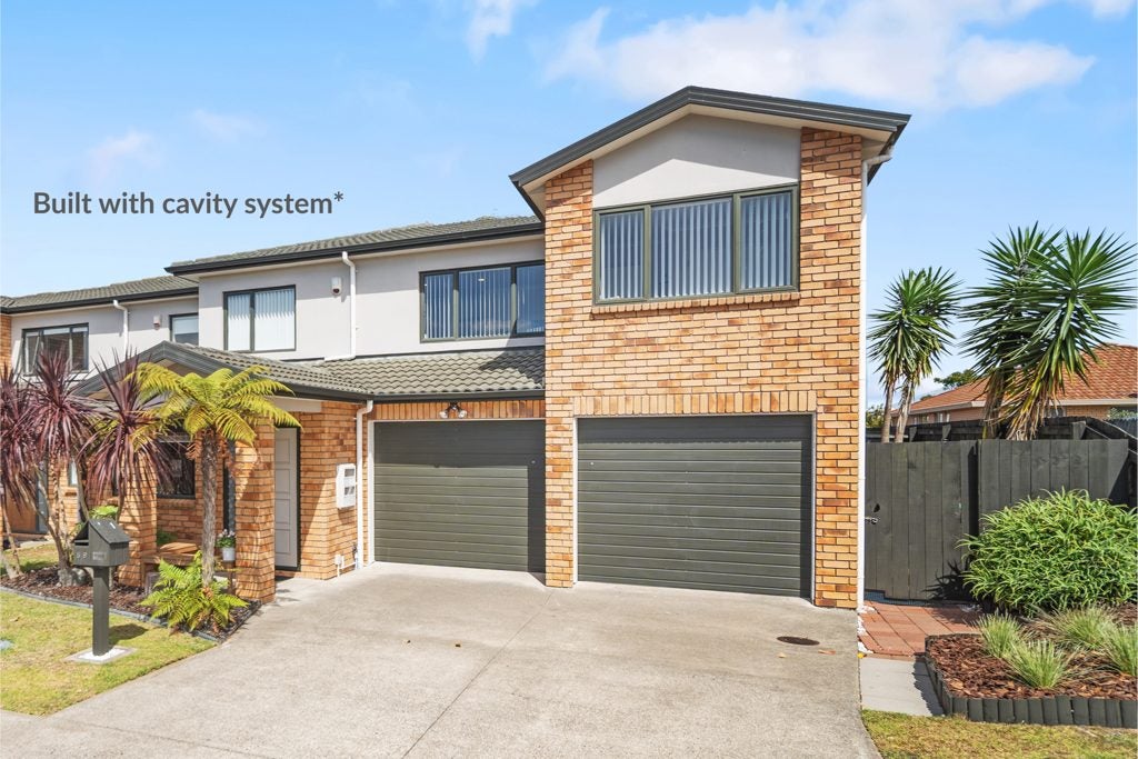 59 Naylors Drive, Mangere, Auckland - Carousel 1