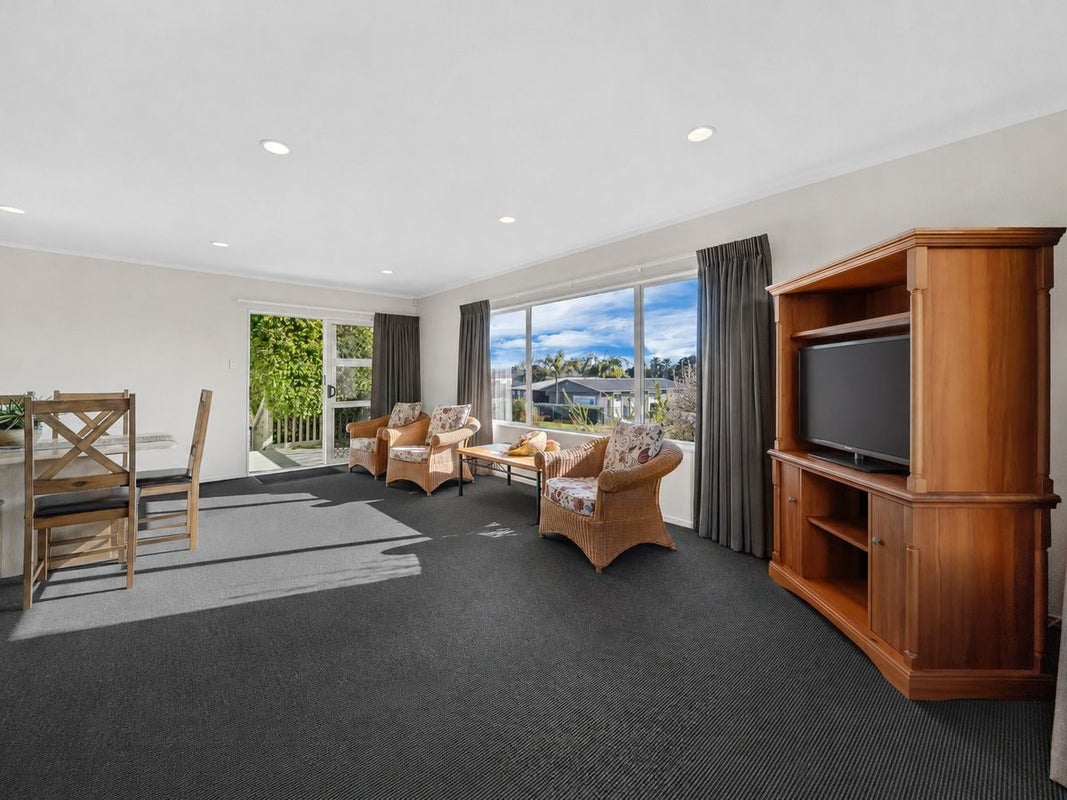 7A Valley Road, Waiuku, Waiuku - Carousel 2