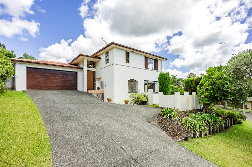 30 Woodridge Avenue, Northcross, Auckland - Carousel 2
