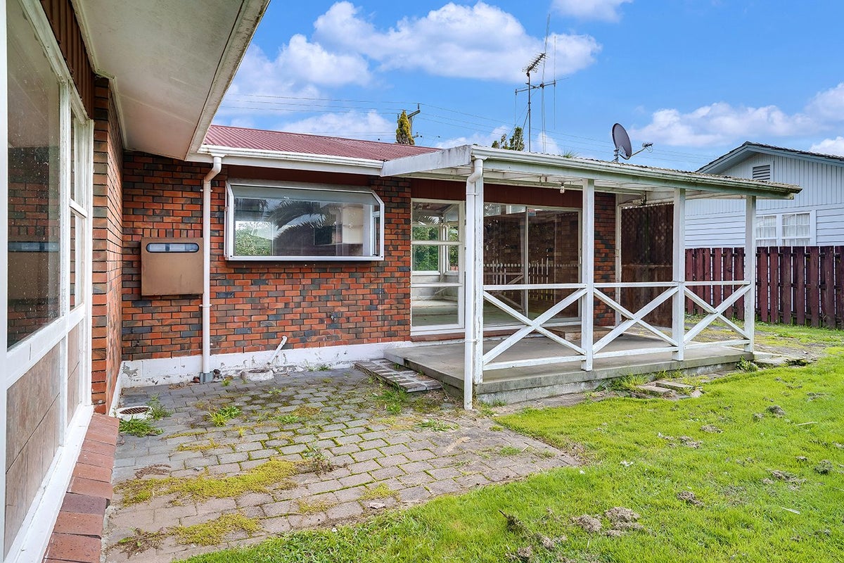 152 Sandwich Road, St Andrews, Hamilton - Carousel 25