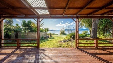 127 Barnett Avenue, Best Island, Richmond - Carousel 1