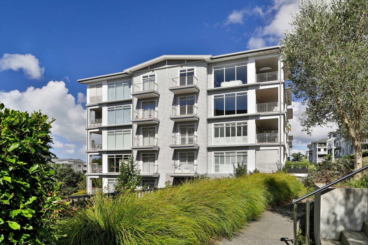 177 Hibiscus Drive, Orewa, Orewa - Carousel 24