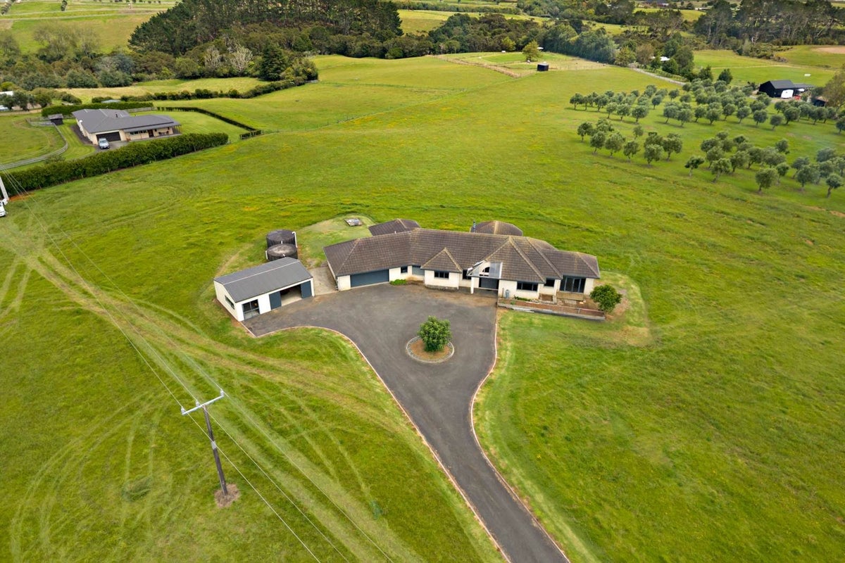 51C Klipsch Road, Pukekohe - Carousel 1