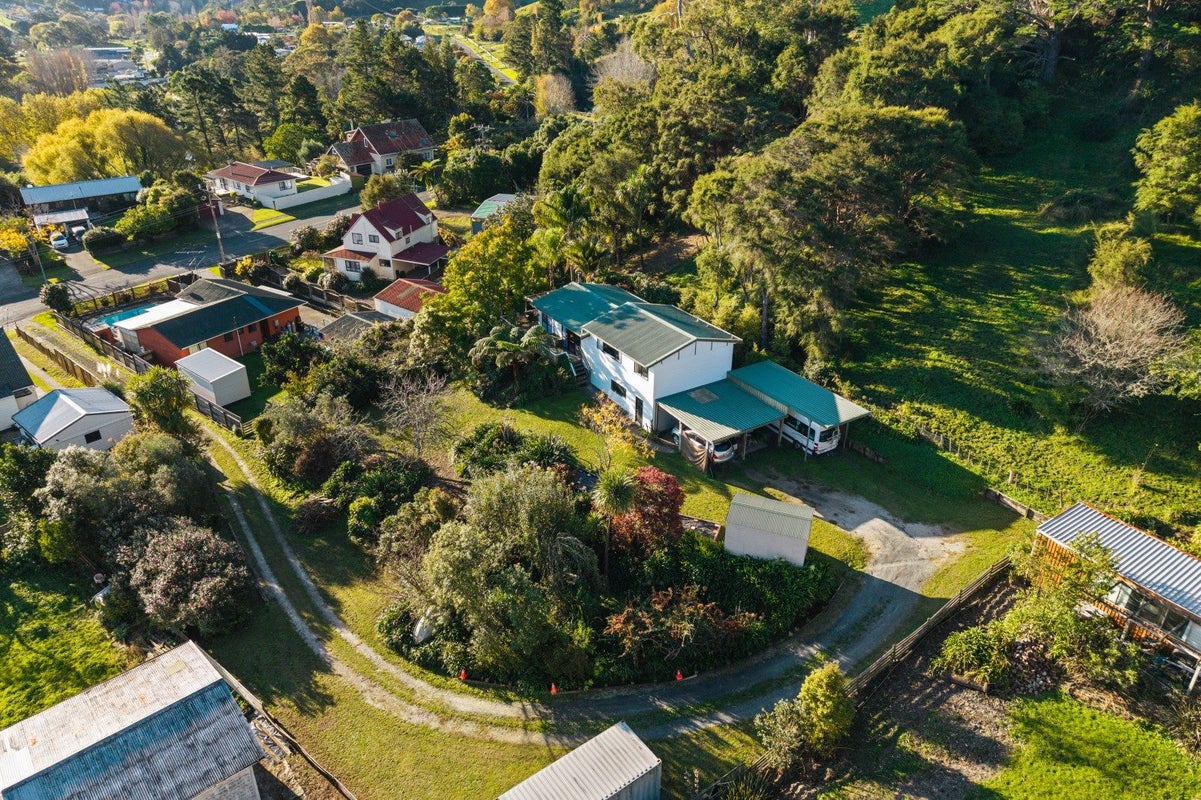 51 Darwin Road, Outer Kaiti, Gisborne - Carousel 1