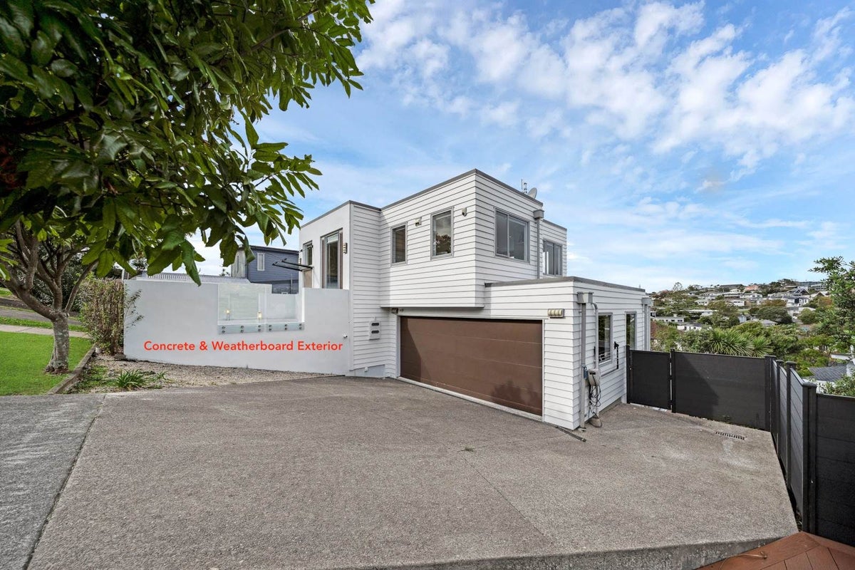 4A Korotaha Terrace, Rothesay Bay, Auckland - Carousel 1