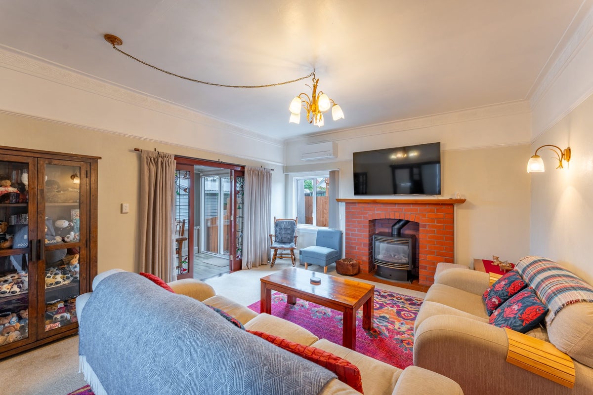 194 Le Cren Street, Seaview, Timaru - Carousel 2