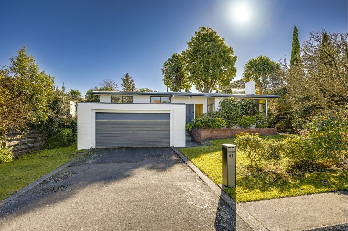 41 Muritai Crescent, Havelock North, Havelock North - Carousel 17