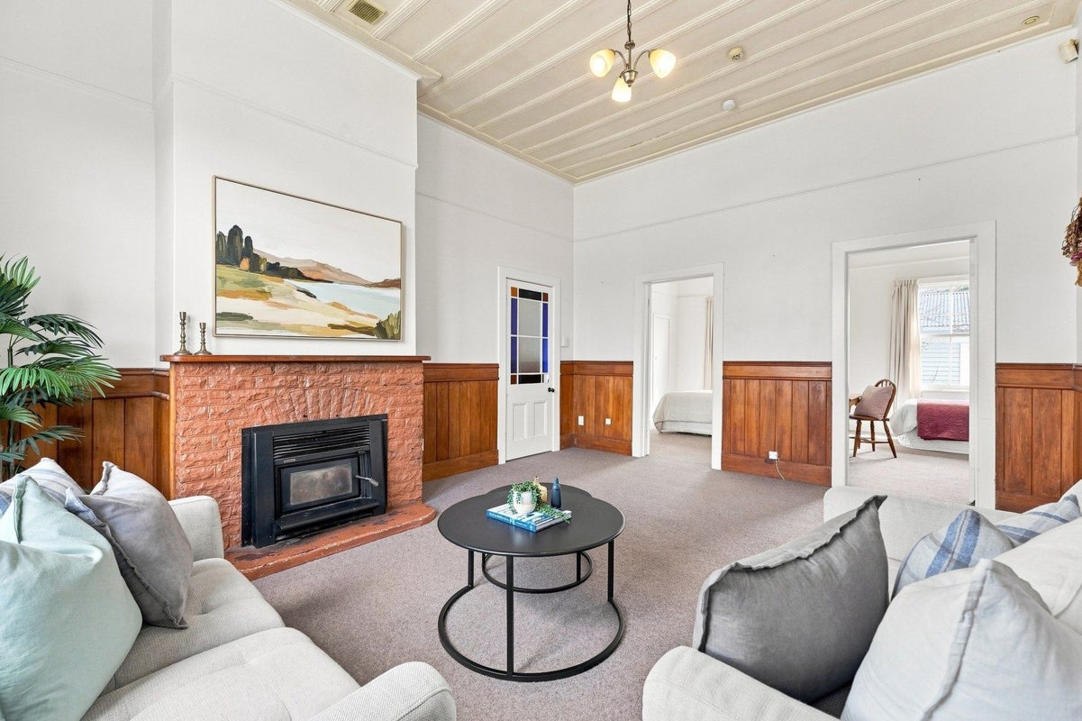 70 Pitt Street, Whanganui, Whanganui - Carousel 2