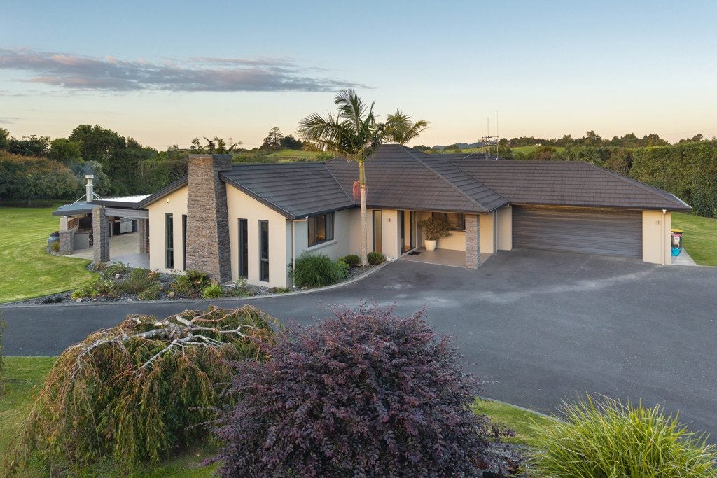11C ROWE ROAD, Ohauiti, Western Bay Of Plenty - Carousel 50