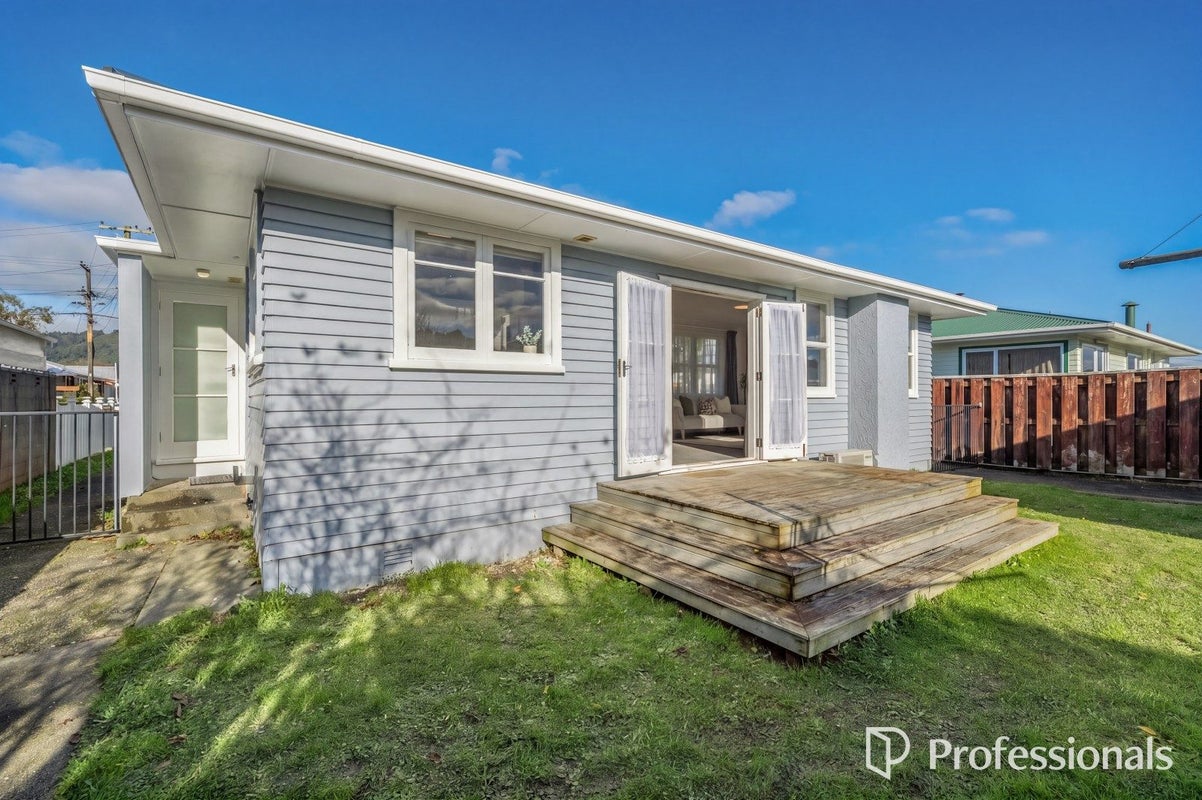 173 Taita Drive, Avalon, Lower Hutt - Carousel 1