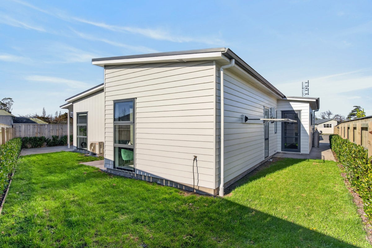 38 Daniell Street, Solway, Masterton - Carousel 23