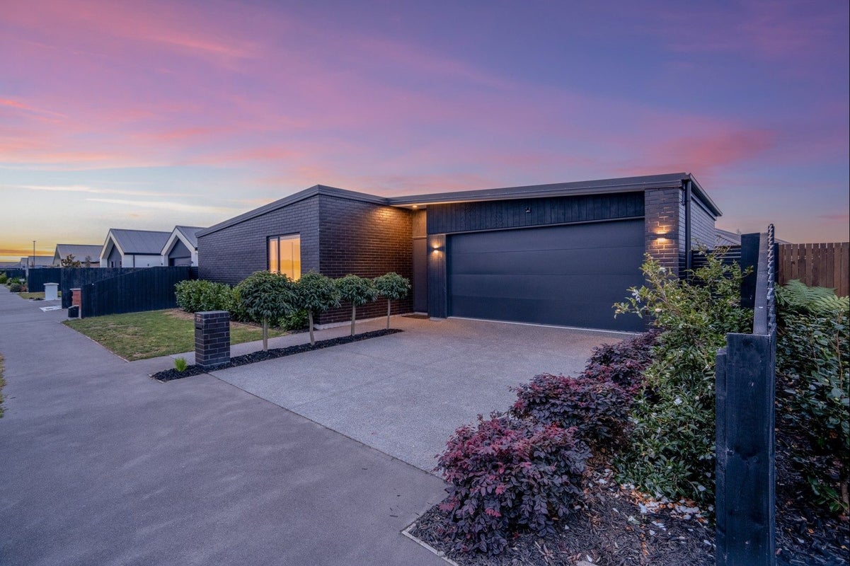 55 Katrine Drive, Burwood, Christchurch  - Carousel 1