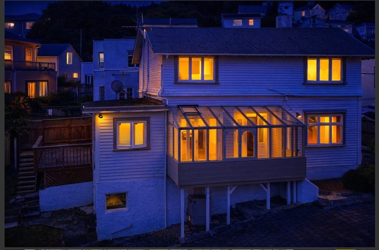 5 Lewisville Terrace, Thorndon, Wellington - Carousel 2