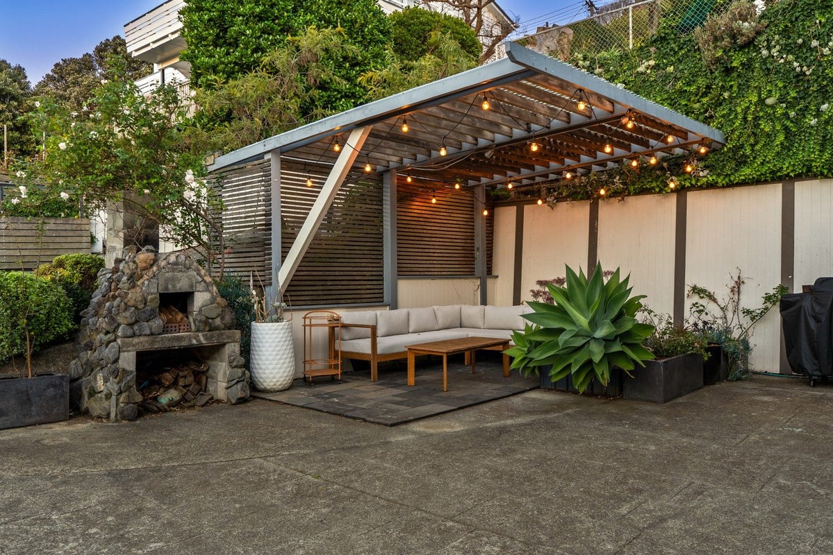 147 Seatoun Heights Road, Miramar, Wellington, Wellington - Carousel 2