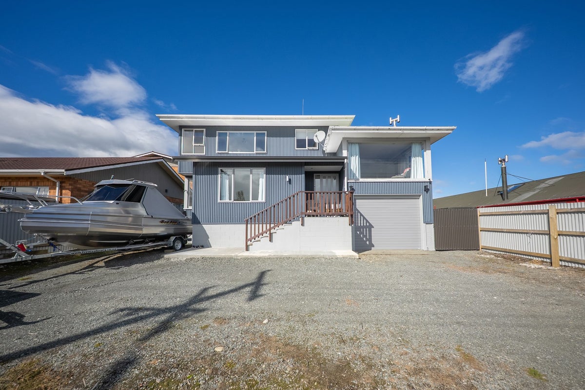82 Matai Street, Te Anau, Te Anau - Carousel 1