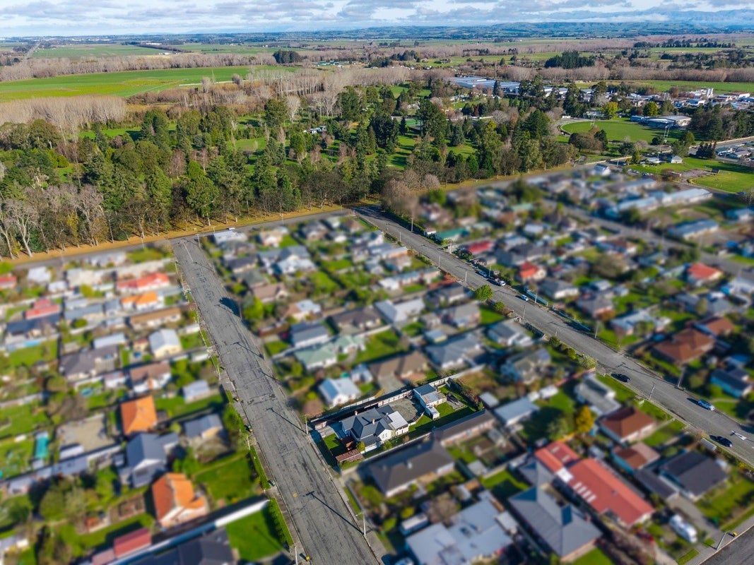 19 Gammack Street, Temuka - Carousel 35