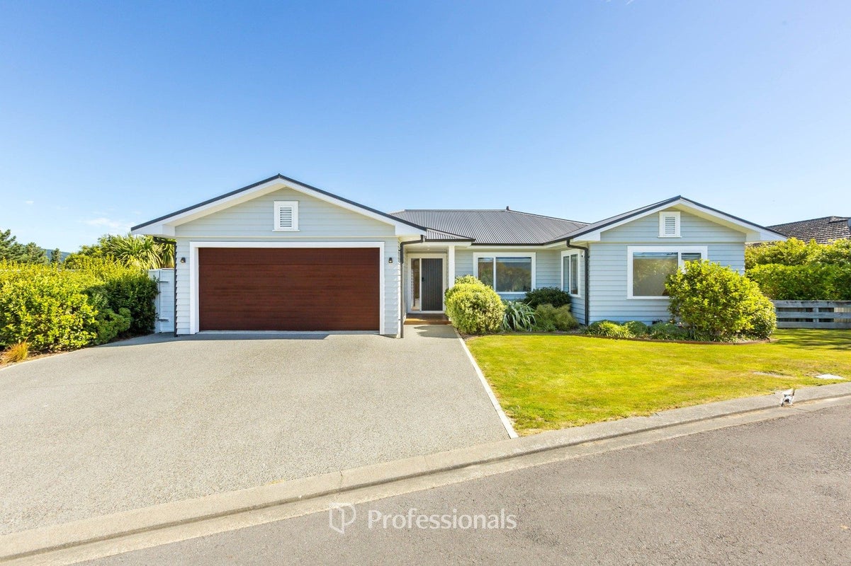 37B Mt Marua WAY, Timberlea, UPPER HUTT - Carousel 2