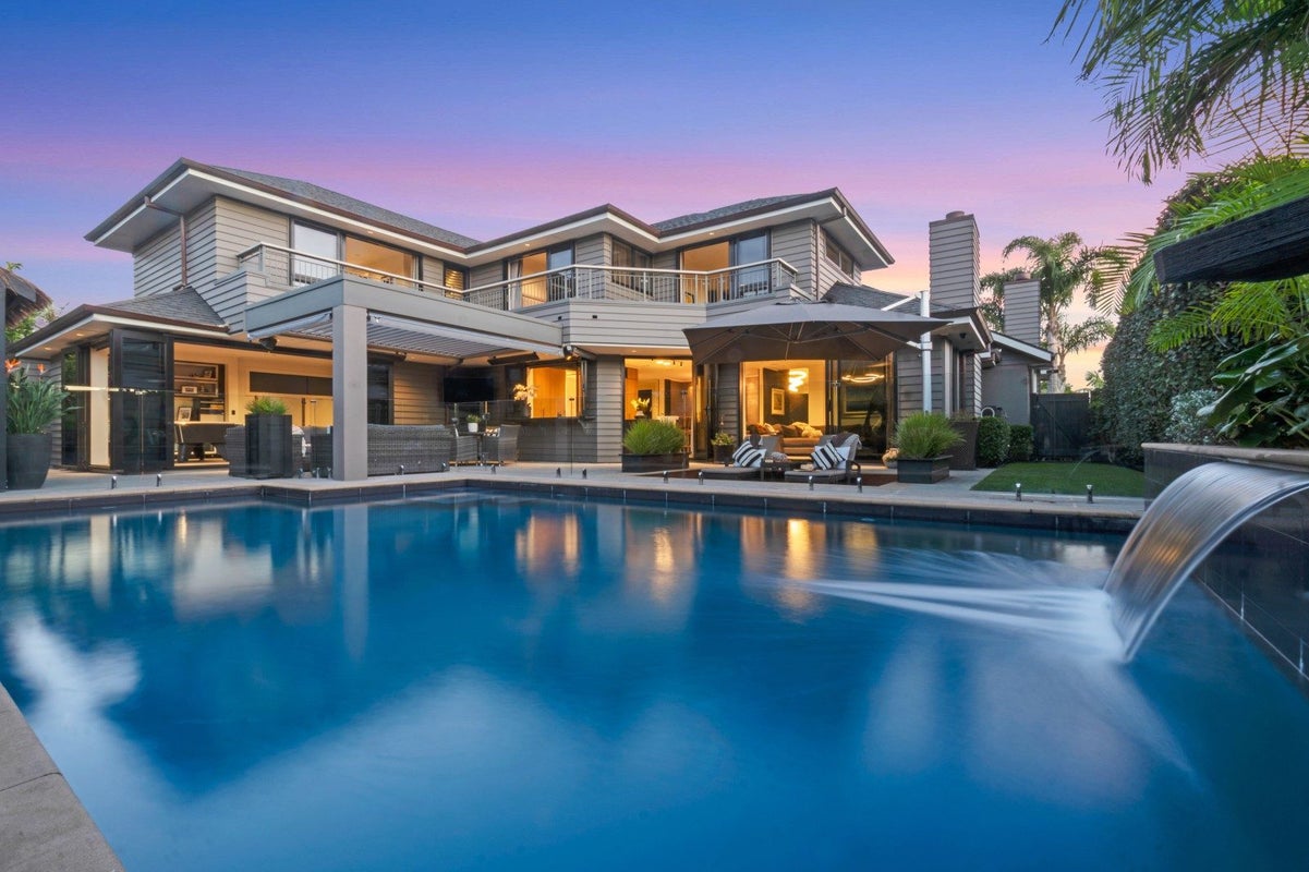 46 Manor Park, Sunnyhills, Auckland - Carousel 1