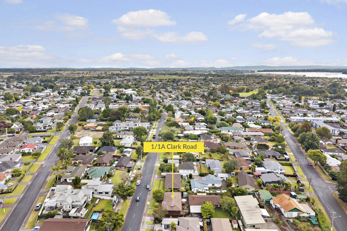 1/1A Clark Road, Pahurehure, Papakura - Carousel 16