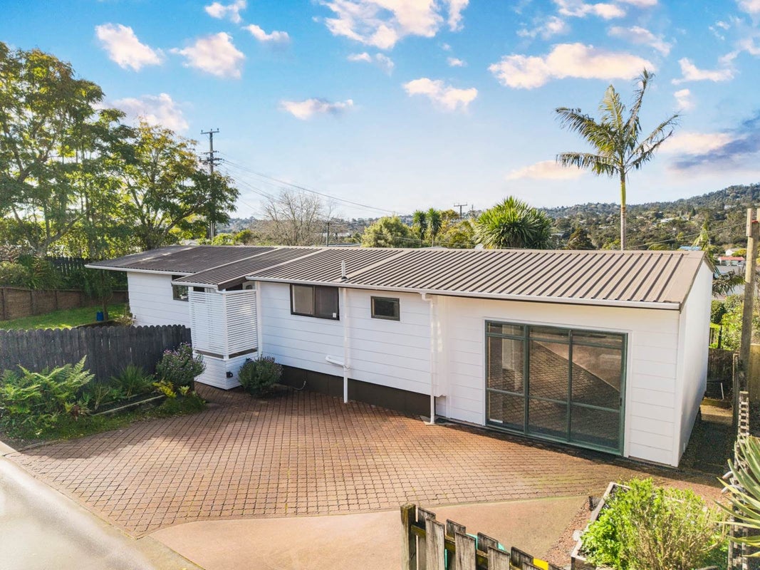 2/13 Matama Road, Glen Eden, Auckland - Carousel 2