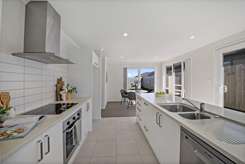 17 Parton Road, Pukekohe, Pukekohe - Carousel 2