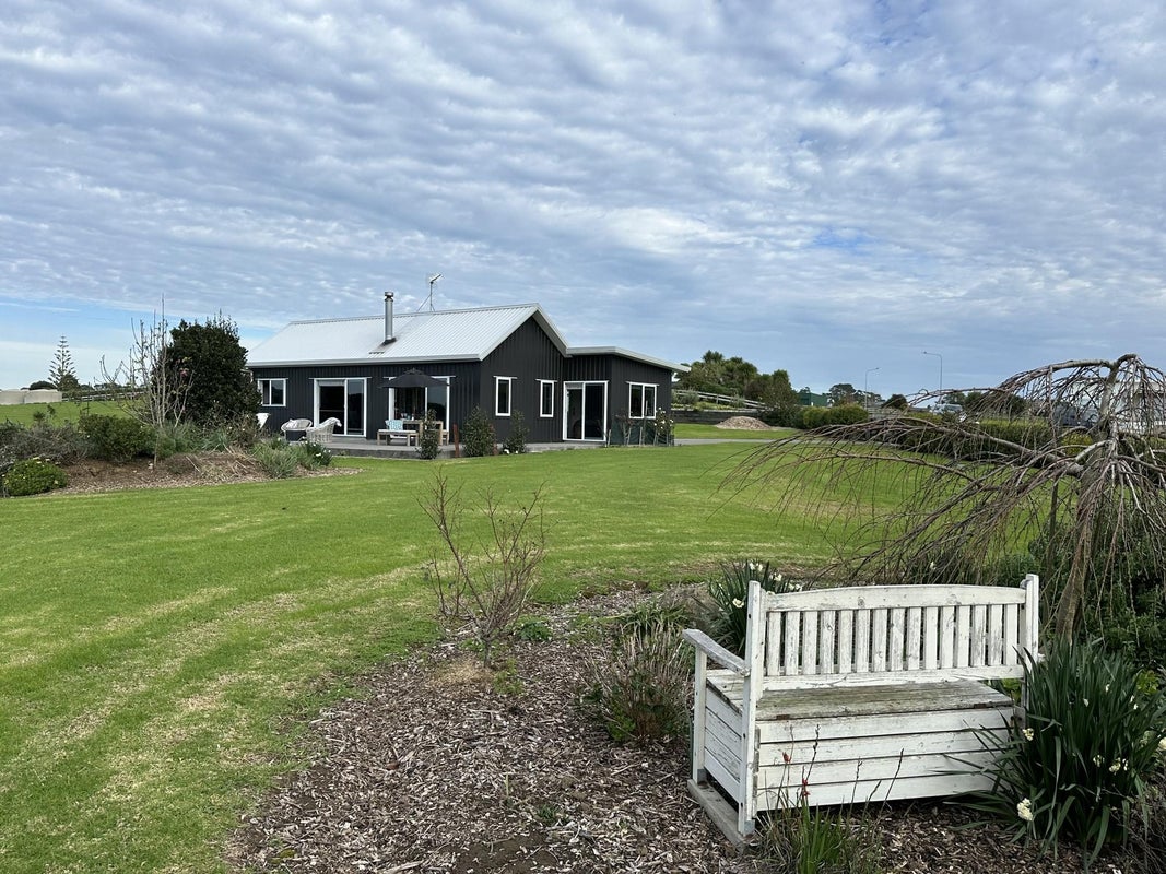 12 Allan Road, Waiuku - Carousel 9